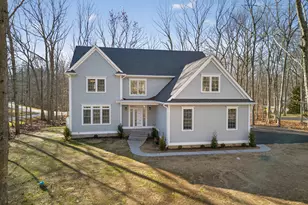 2 Berberis Dr, Old Lyme, CT 06371 - Photo 1