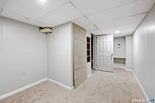 114 Greenleaf Ave, Waterbury, CT 06705 - Photo 23