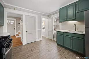 114 Greenleaf Ave, Waterbury, CT 06705 - Photo 11