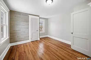 114 Greenleaf Ave, Waterbury, CT 06705 - Photo 17