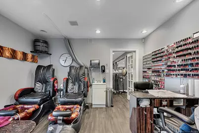 [Address not provided], West Hartford, CT 06119 - Photo 15