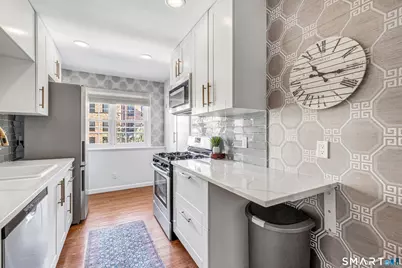 245 Unquowa Road #APT 6, Fairfield, CT 06824 - Photo 13