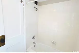 125 Lebanon St, Hartford, CT 06112 - Photo 9