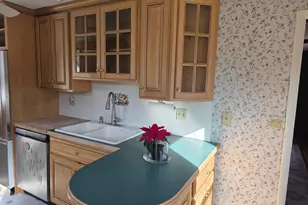 23 Cedar Dr, Danbury, CT 06811 - Photo 9