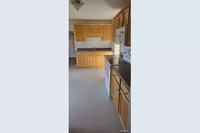 433 Main Street, New Hartford, CT 06057 - Photo 15