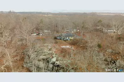 39 Inchcliffe Drive, Ledyard, CT 06335 - Photo 9