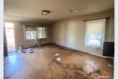 18 Bryson Avenue, Seymour, CT 06483 - Photo 3