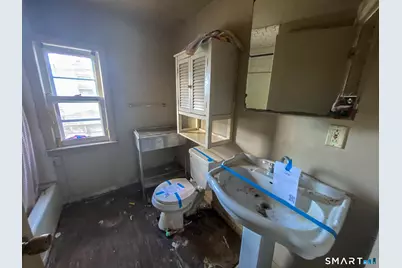 18 Bryson Avenue, Seymour, CT 06483 - Photo 7