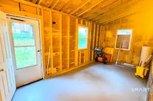 127 Lebanon St, Hartford, CT 06112 - Photo 5