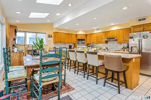 48 Briarwood Ln, Stamford, CT 06903 - Photo 5