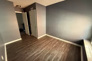 31 Wethersfield Ave, Hartford, CT 06114 - Photo 9