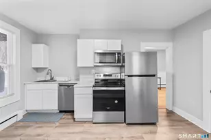 41 Spring St, Middletown, CT 06457 - Photo 3