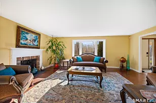 32 Canterbury Ln, Farmington, CT 06085 - Photo 11