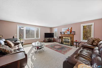 32 Canterbury Lane, Farmington, CT 06085 - Photo 15