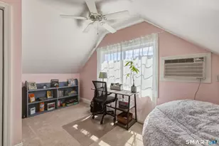 66 Sampson St, West Hartford, CT 06110 - Photo 29
