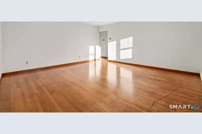 16 Harold Avenue, Greenwich, CT 06830 - Photo 5