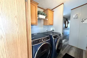 27 Haley Ln, Windham, CT 06256 - Photo 11