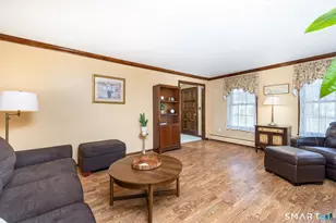 186 Hang Dog Ln, Wethersfield, CT 06109 - Photo 5