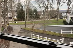 38 N Main St, Essex, CT 06426 - Photo 15