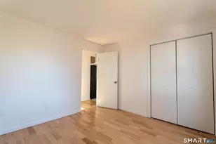 751 Old Stratfield Rd, Fairfield, CT 06825 - Photo 9