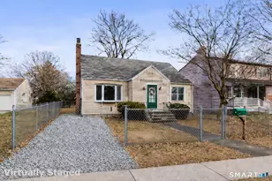 110 Wilkins Ave, Bridgeport, CT 06606 - Photo 17