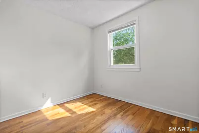 36 Baltic Street, Hartford, CT 06112 - Photo 19