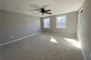 21 Allspice Ln, Glastonbury, CT 06033 - Photo 11