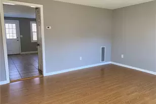 21 Allspice Ln, Glastonbury, CT 06033 - Photo 9