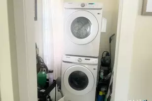 233 Valley St, New Haven, CT 06515 - Photo 7