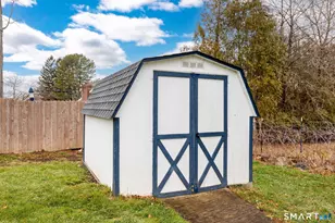 272 Edgewood Dr, Torrington, CT 06790 - Photo 29