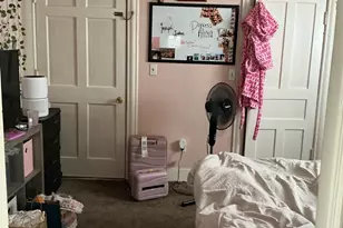 22 Suffield St, Windsor Locks, CT 06096 - Photo 7