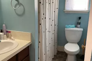 22 Suffield St, Windsor Locks, CT 06096 - Photo 11