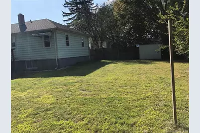 186 Marigold Avenue, Bridgeport, CT 06606 - Photo 9