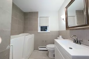 186 Marigold Ave, Bridgeport, CT 06606 - Photo 17