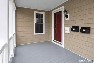 687 Hallett St, Bridgeport, CT 06608 - Photo 3