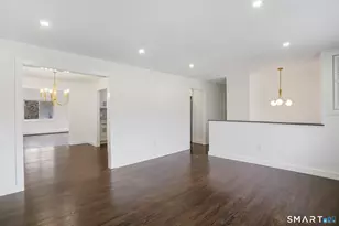 5 Pin Oak Ln, Ansonia, CT 06401 - Photo 7