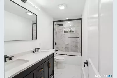 5 Pin Oak Lane, Ansonia, CT 06401 - Photo 11