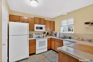 891 Heritage Vlg, Southbury, CT 06488 - Photo 15