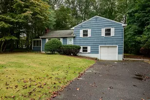 588 Summit Dr, Orange, CT 06477 - Photo 37