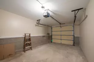 588 Summit Dr, Orange, CT 06477 - Photo 39