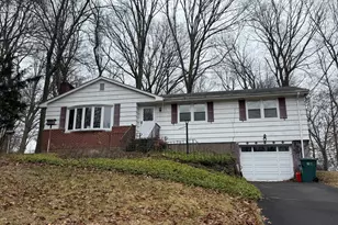 46 Forest Ct N, Hamden, CT 06518 - Photo 1