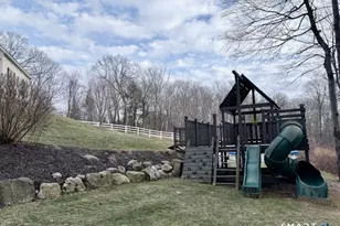 60 Polly Dan Rd, Burlington, CT 06013 - Photo 33