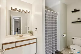 312 Foxboro Dr, Newington, CT 06111 - Photo 27