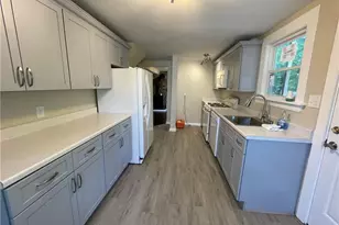 477 Main St, Cromwell, CT 06416 - Photo 7