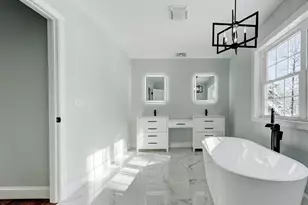 368 Reservoir Rd, New Britain, CT 06052 - Photo 17