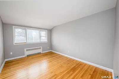 109 Kings Highway, North Haven, CT 06473 - Photo 17