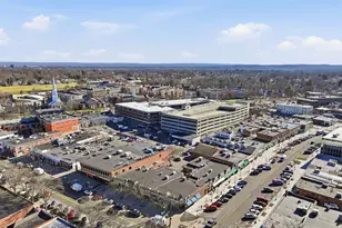 1028 Farmington Ave, West Hartford, CT 06107 - Photo 39