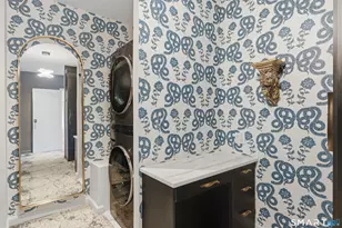 1028 Farmington Ave, West Hartford, CT 06107 - Photo 29