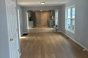 75 Ash St, Bridgeport, CT 06605 - Photo 5