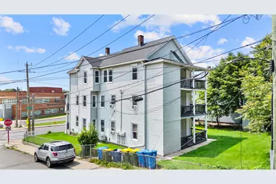 1105 North Main Street #3, Waterbury, CT 06704 - Photo 3